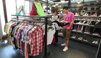 服裝批發(fā)企業(yè),如何解決直營店與加盟店的矛盾 女裝批發(fā)的技巧