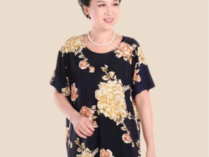 圖 街頭大甩賣趕集服裝貨源批發(fā)貴州服裝廠批發(fā)白菜價中老年服裝貨源 廣州服裝 鞋帽 箱包